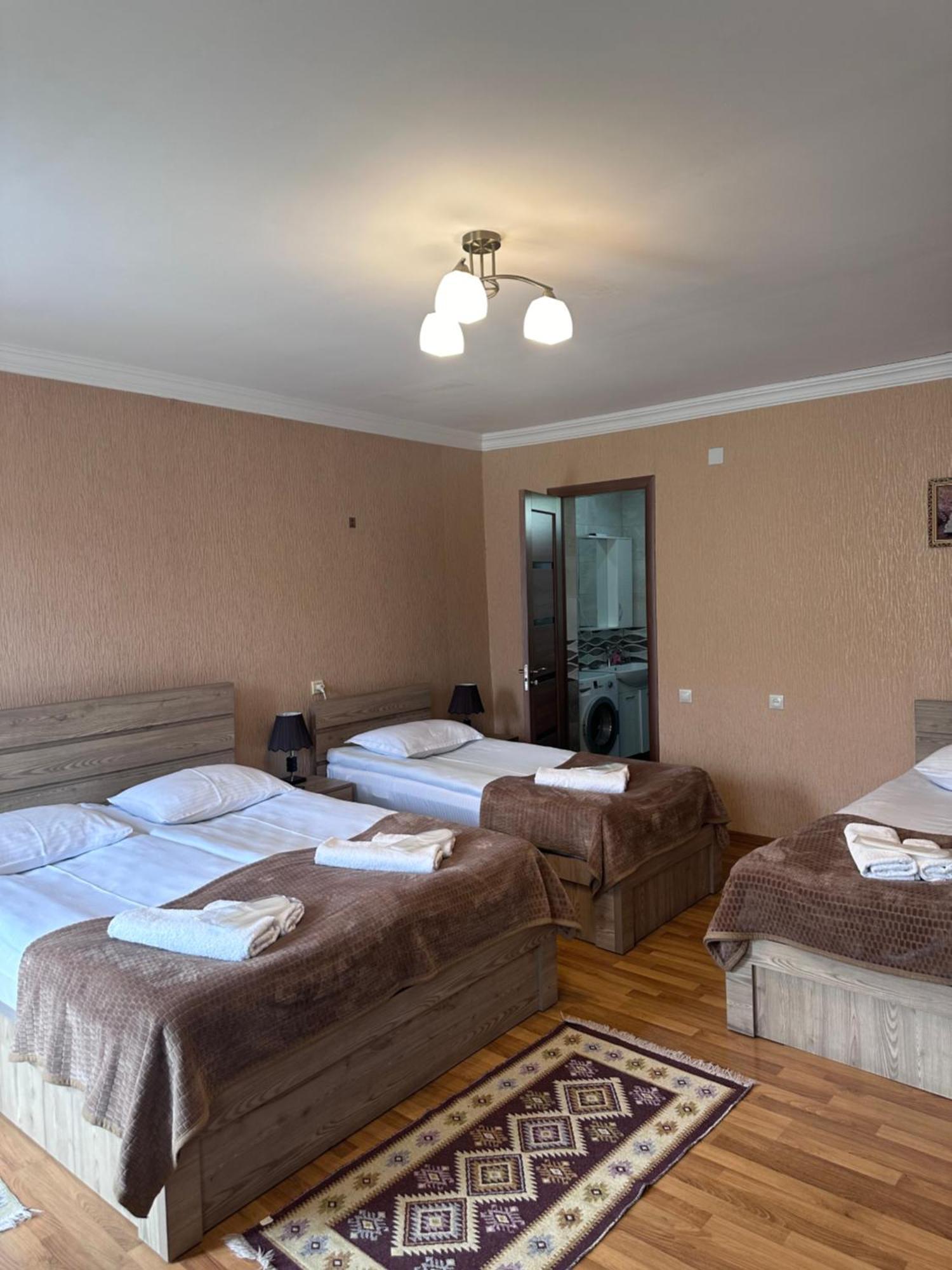 Hotel Kazbegi Guide Esterno foto