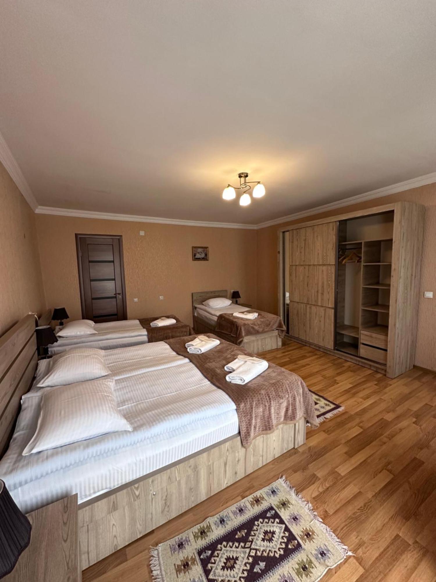 Hotel Kazbegi Guide Esterno foto