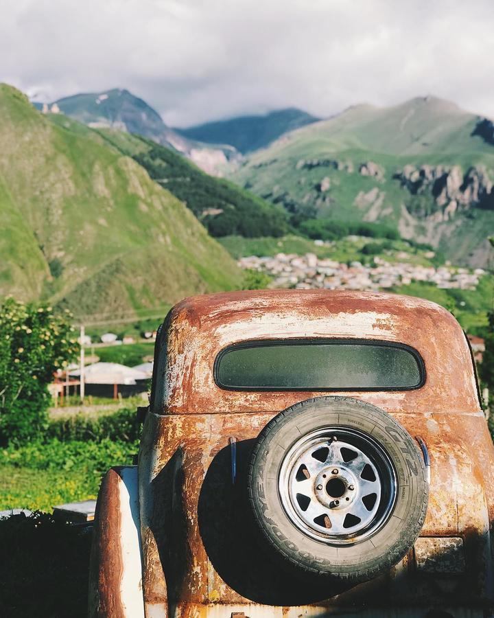 Hotel Kazbegi Guide Esterno foto